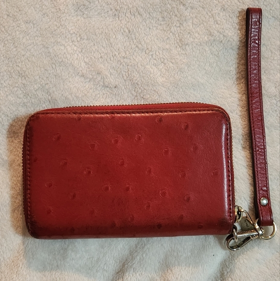 Michael Kors & Fossil Wallets - Picture 2 of 6
